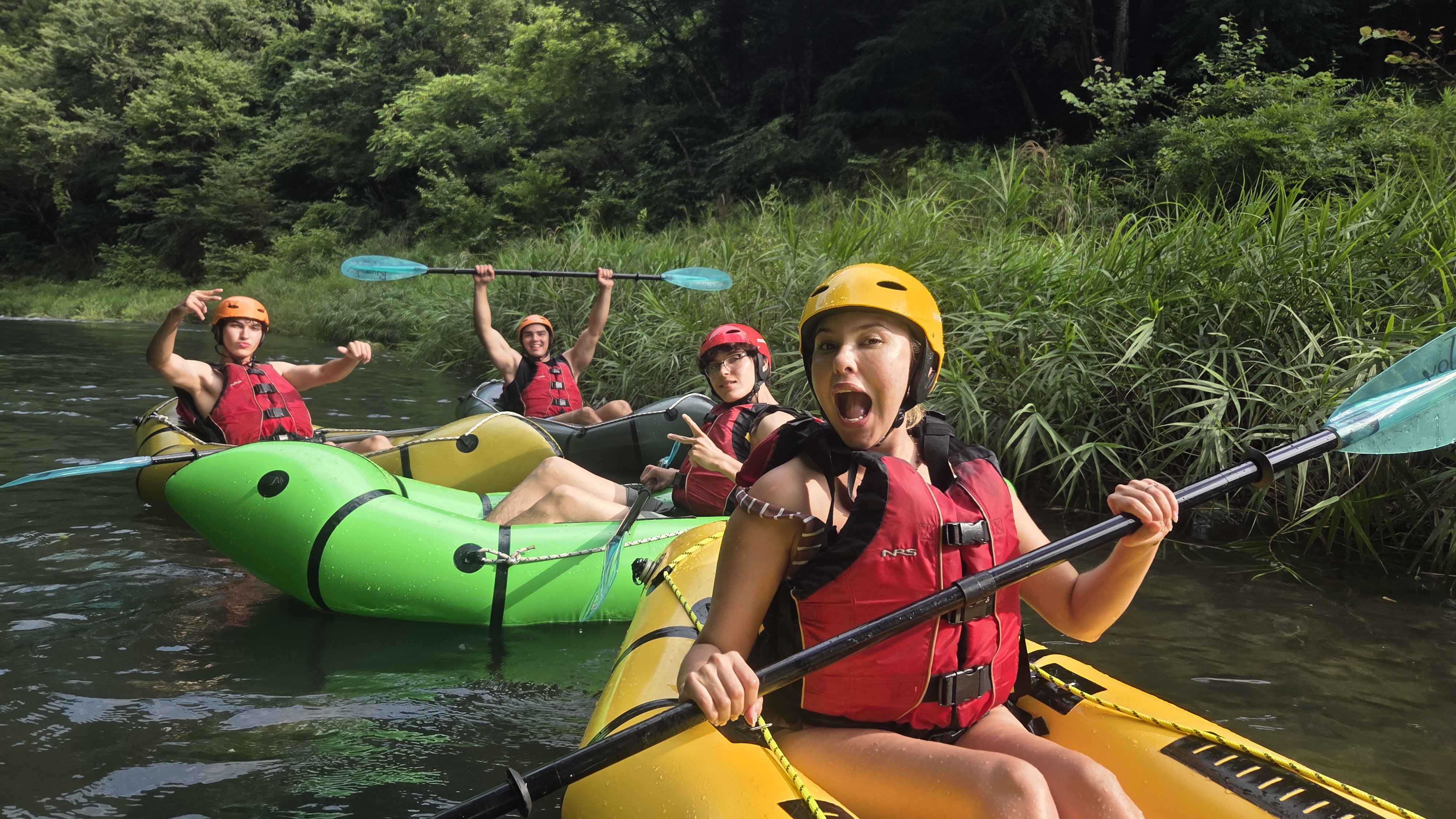 Private Pack Raft guests learning and enjoying calm river practice near Tokyo with Feel Outdoor